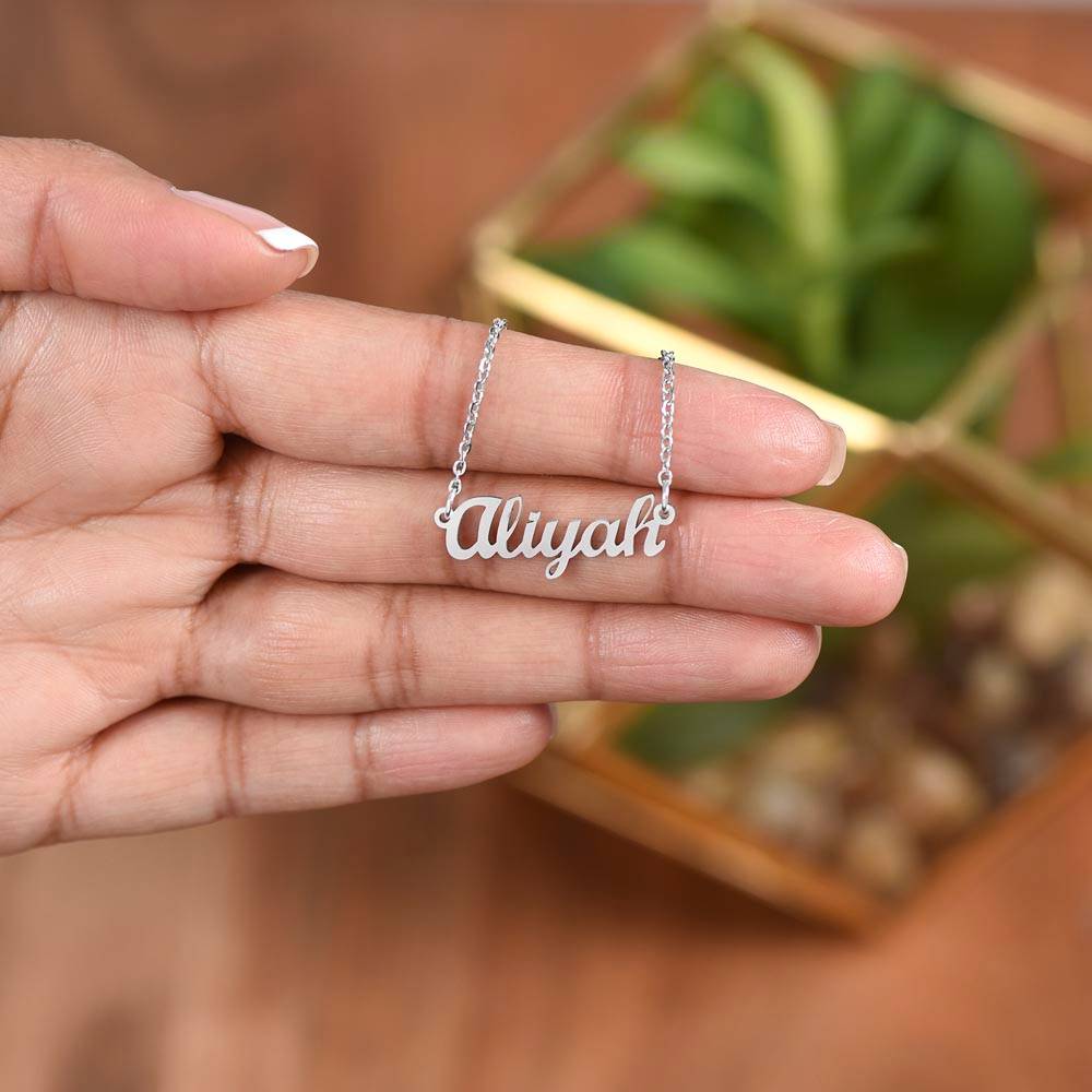 Apology Gift For Her - Personalized Name Necklace